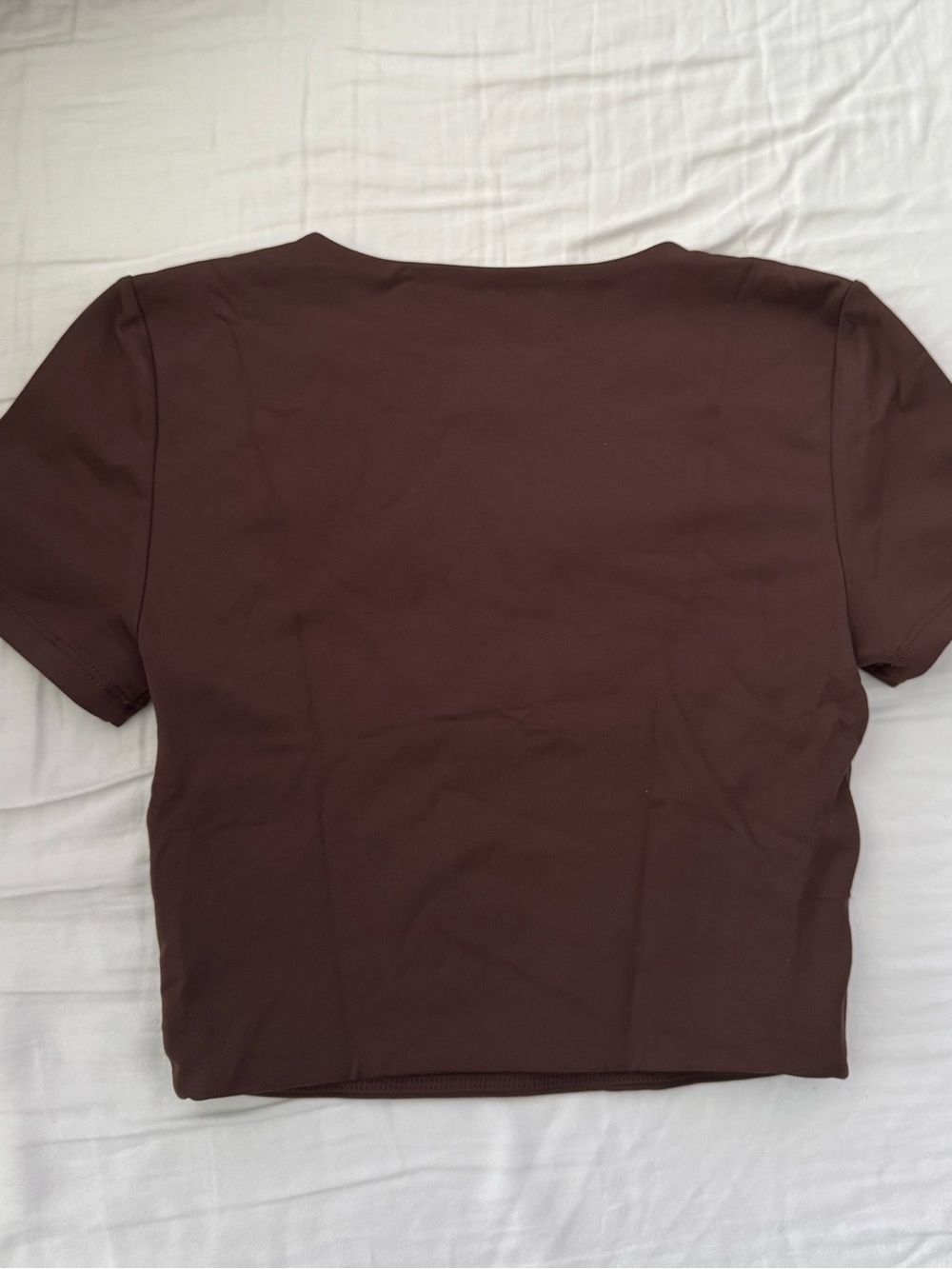 Aritzia Babaton Contour Crop Tee - Picture 3 of 3